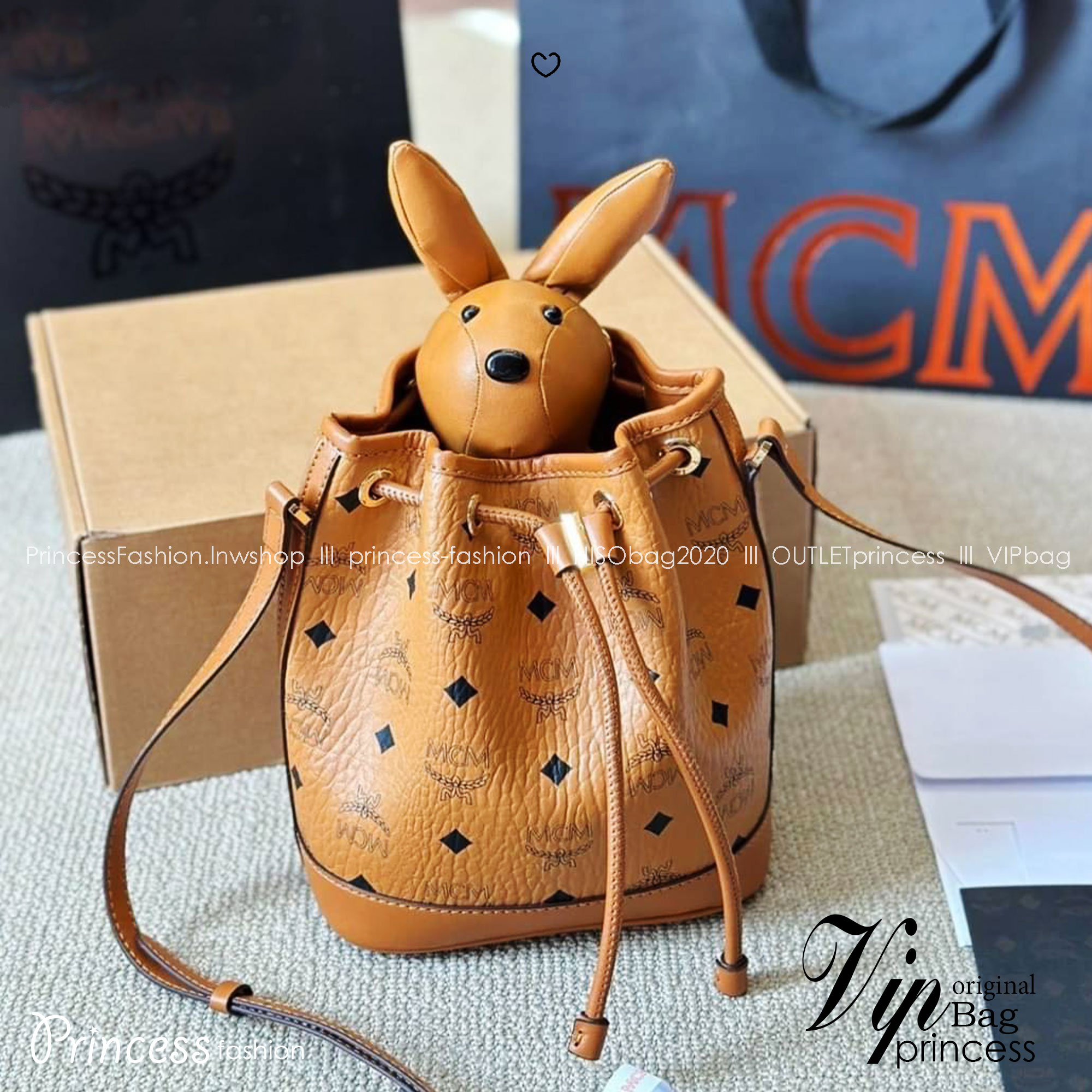 ORI | M.C.M Zoo Rabbit Visetos Cognac Brown กระเป๋ารูดทรงขนมจีบพร้อมตุ๊กตากระต่าย คอลเลคชั่นซูมาใหม่
