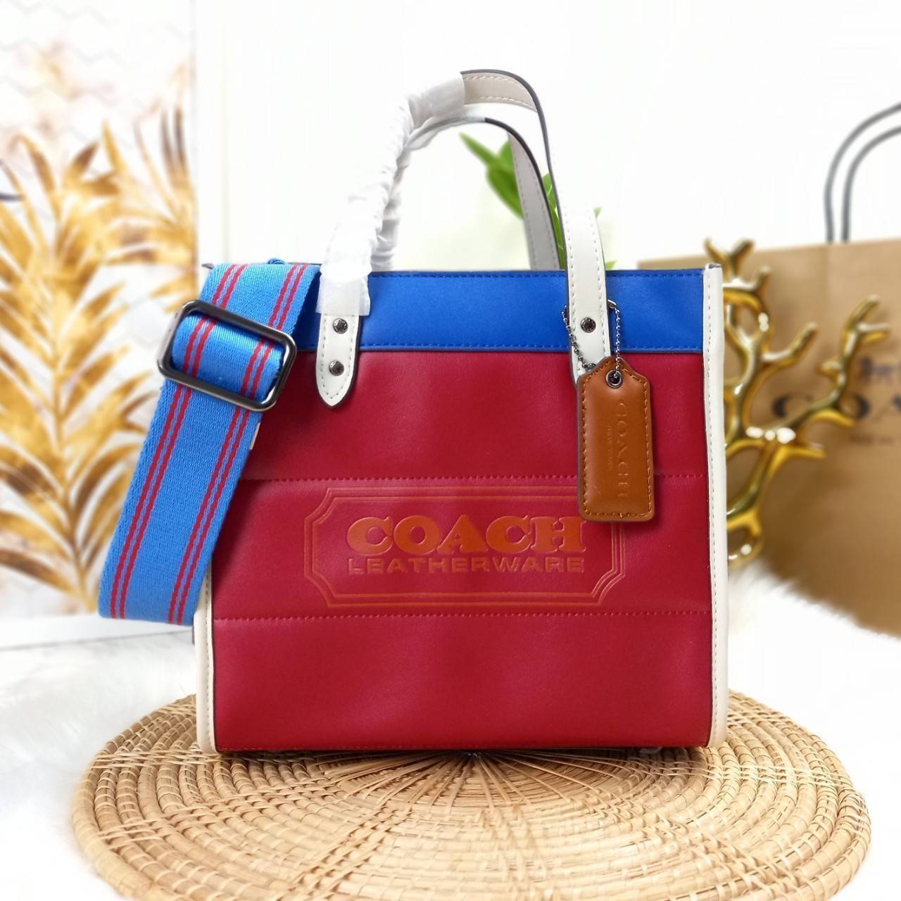 COACH CASUAL STYLE STREET STYLE 2WAY PLAIN LEATHER ELEGANT STYLE (C6958 C6852) 🌺 ที่สุด! ของที่สุด!! กระเป๋าถือ กระเป๋าสะพายรูปทรงสุดฮิต สุดคลาสสิค รุ่น UNISEX ที่ชิคๆ สบายๆ ได้ทั้งชายและหญิง// วัสดุหนังแท้ทั้งใบ ตัดเย็บด้วยหนังเนื้อนุ่มพิเศษ หนา 