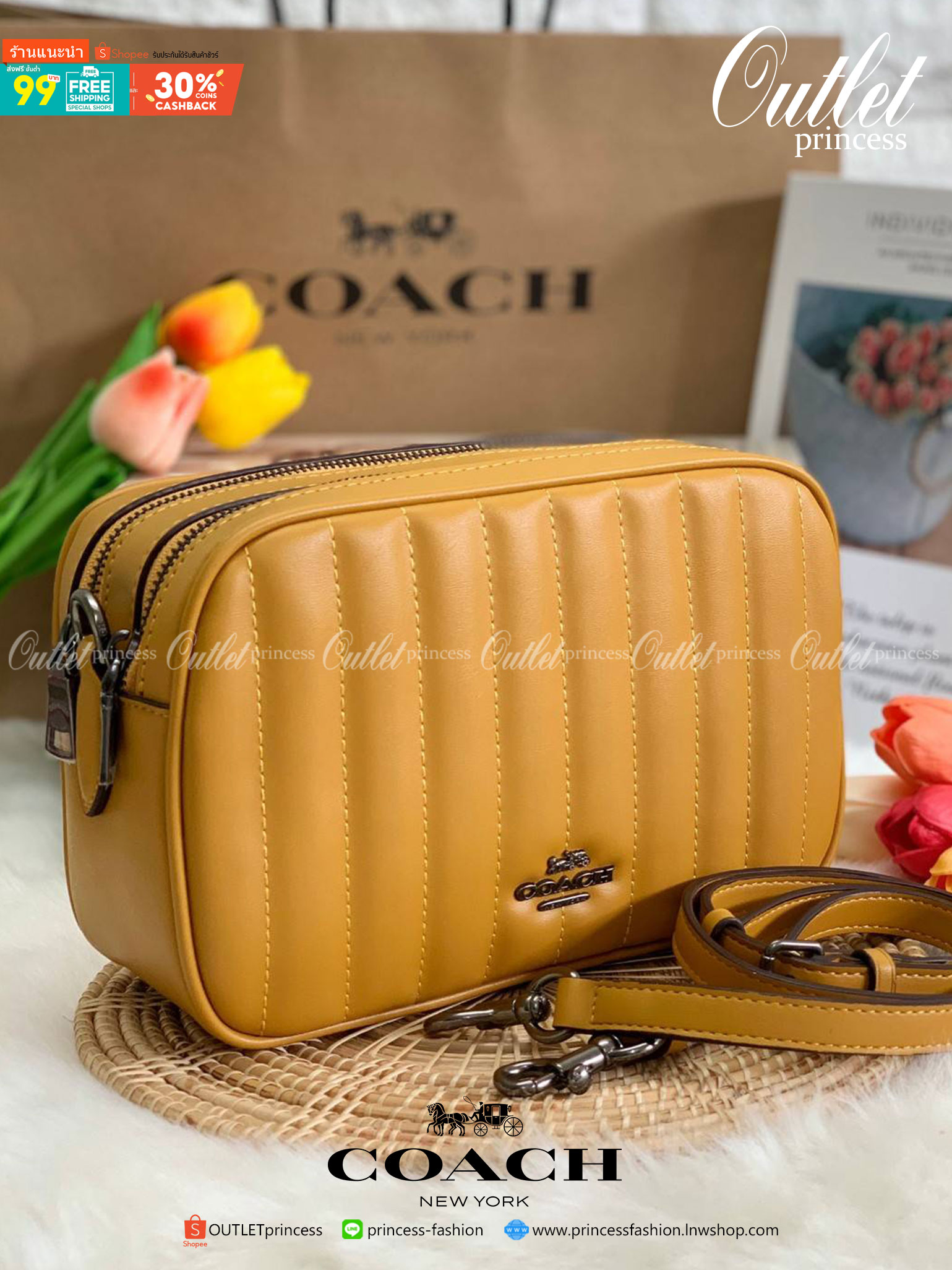 COACH C1569 JES CROSSBODY WITH LINEAR QUILTING ใหม่ล่าสุด!! กระเป๋าสะพายข้าง รุ่น 2 ซิป ใบใหญ่จุใจ ดีไซน์ใหม่ เพิ่มลูกเล่นให้ดูหรูหรายิ่งขึ้น วัสดุหนังสังเคราะห์บุเป็นลายเส้นสวยงาม เปิด-ปิดด้วยซิป 2 ช่องหลัก ใช้งานง่าย ทรงสวยมากๆรุ่นนี้ มาพร้อมสายสะพาย cr