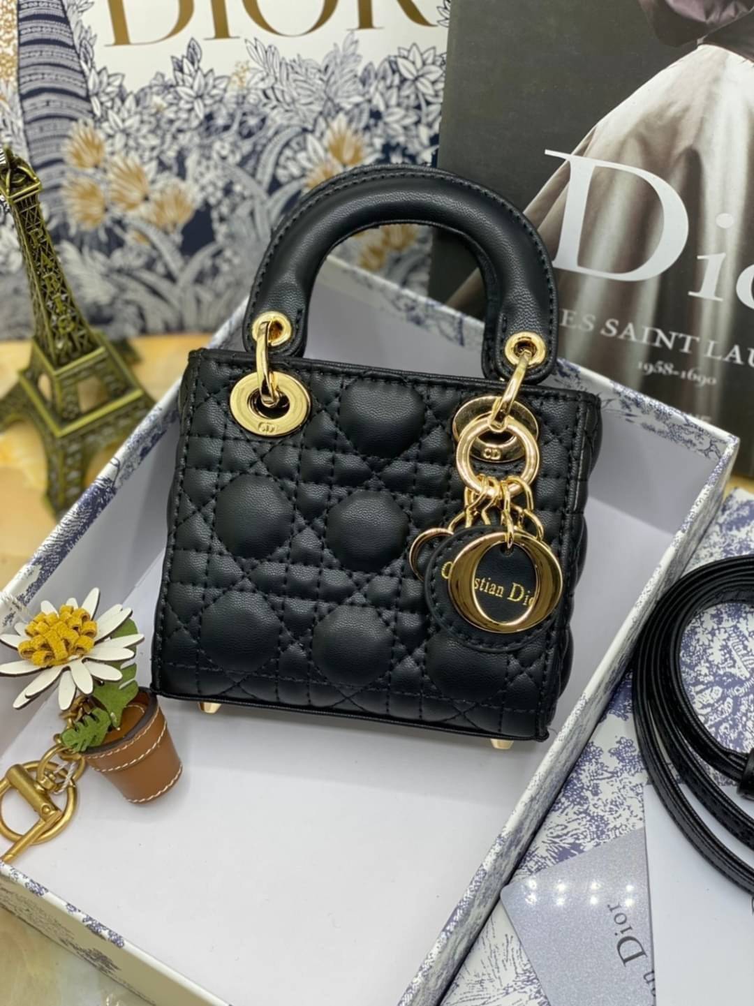 VIP 】หนังแท้ CHRISTIAN DIOR MICRO LADY DIOR BAG Cannage Lambskin