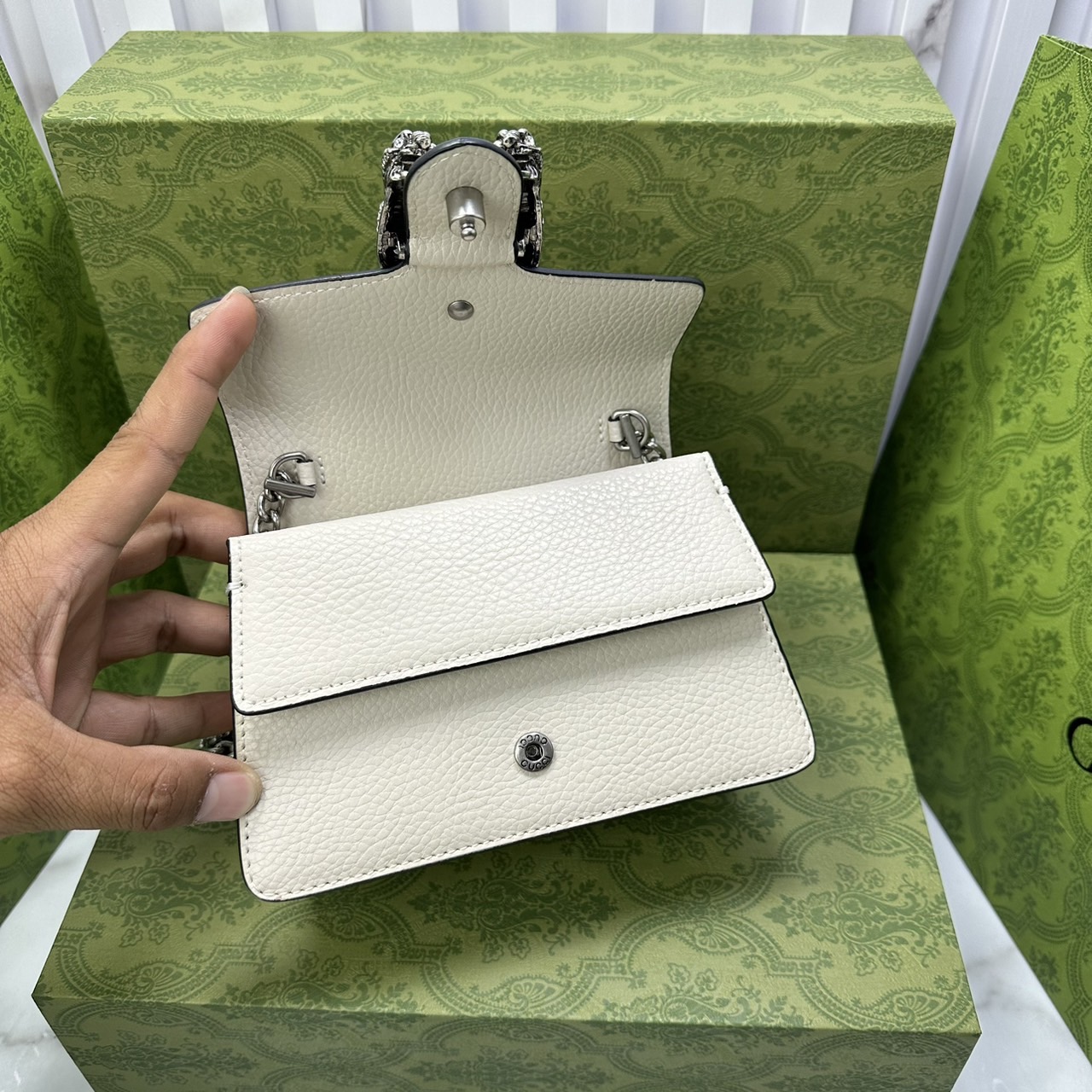 GUCCI DIONYSUS MINI TOP HANDLE BAG กระเป๋าสะพายไดโอนิซูสหรูหราเป็นเอกลักษณ์ โดดเด่นด้วยหัวเสือ เกรดออริ สลับแท้ 1:1 ใช้งานต่างประเทศได้