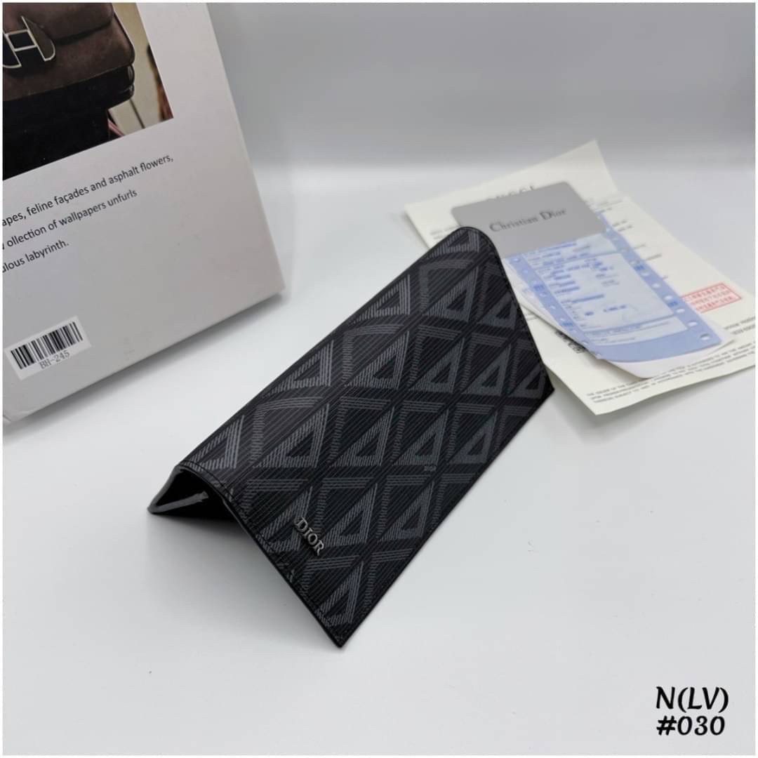 DIOR Vertical Long Wallet / CD Diamond Wallet Canvas กระเป๋าสตางค์ผู้ชาย พร้อมส่งที่ไทย ภาพสินค้าถ่ายจากงานขายจริง ใช้งานต่างประเทศได้