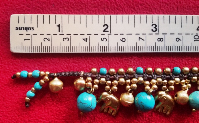 สร้อยข้อมือเชือกเทียนหินเทอร์คอยส์สีฟ้าตุ้งติ้งรูปช้างค่ะ