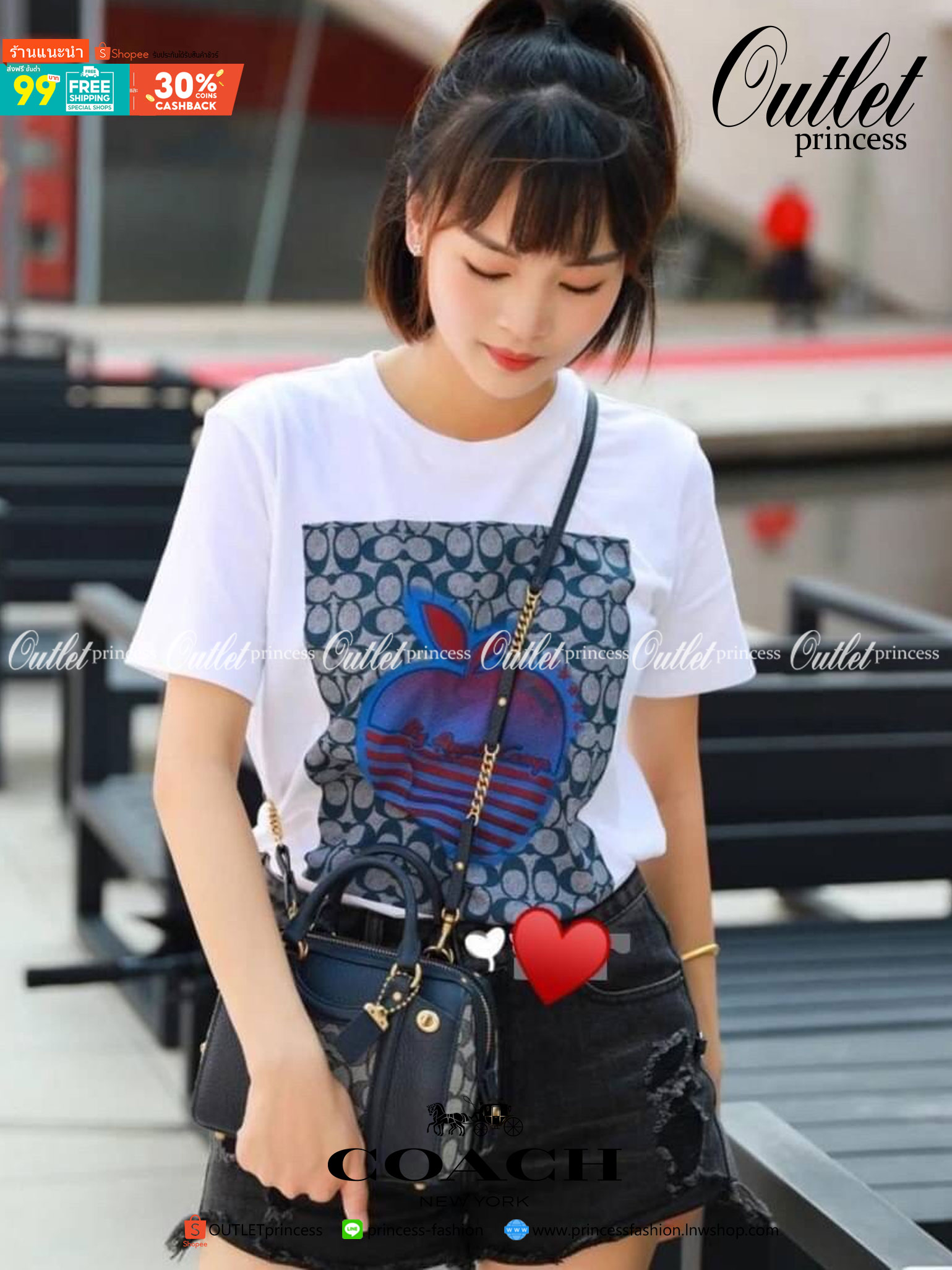 COACH LARK BAG 19 IN SIGNATURE JACQUARD พร้อมส่งที่ไทย สวยก่อนใครแน่นอนค่ะ กระเป๋าสะพายข้าง//ครอสบอดี้ร์ วัสดุหนังแท้+Jacqurd ได้ลงตัวสวยงามมากๆค่ะ มีช่องใส่ของจุกจิกทั้งด้านหน้าและหลัง ;เปิดปิดกระเป๋าแบบซิปคู่ ภายในสามารถใส่กระเป๋าเงินใบกลางได้;มือถือได้