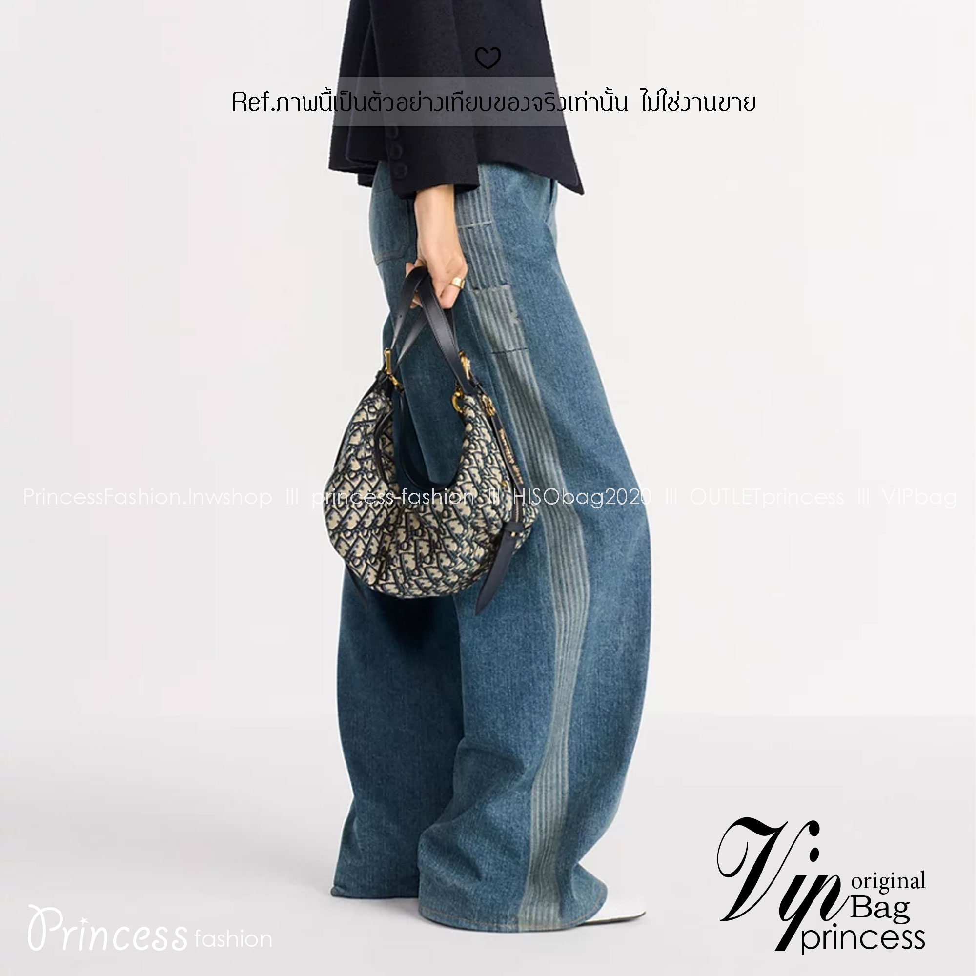 Dior Medium D-Journey Bag 35cm กระเป๋าสะพายนิยามใหม่ดีไซน์ทันสมัย โดดเด่นด้วยรูปทรงโฮโบที่มาพร้อมกับดีไซน์ที่นุ่มนวลและทันสมัย ดีเทลดูดีมีกิมมิคในตัว ภายในโล่งกว้าง