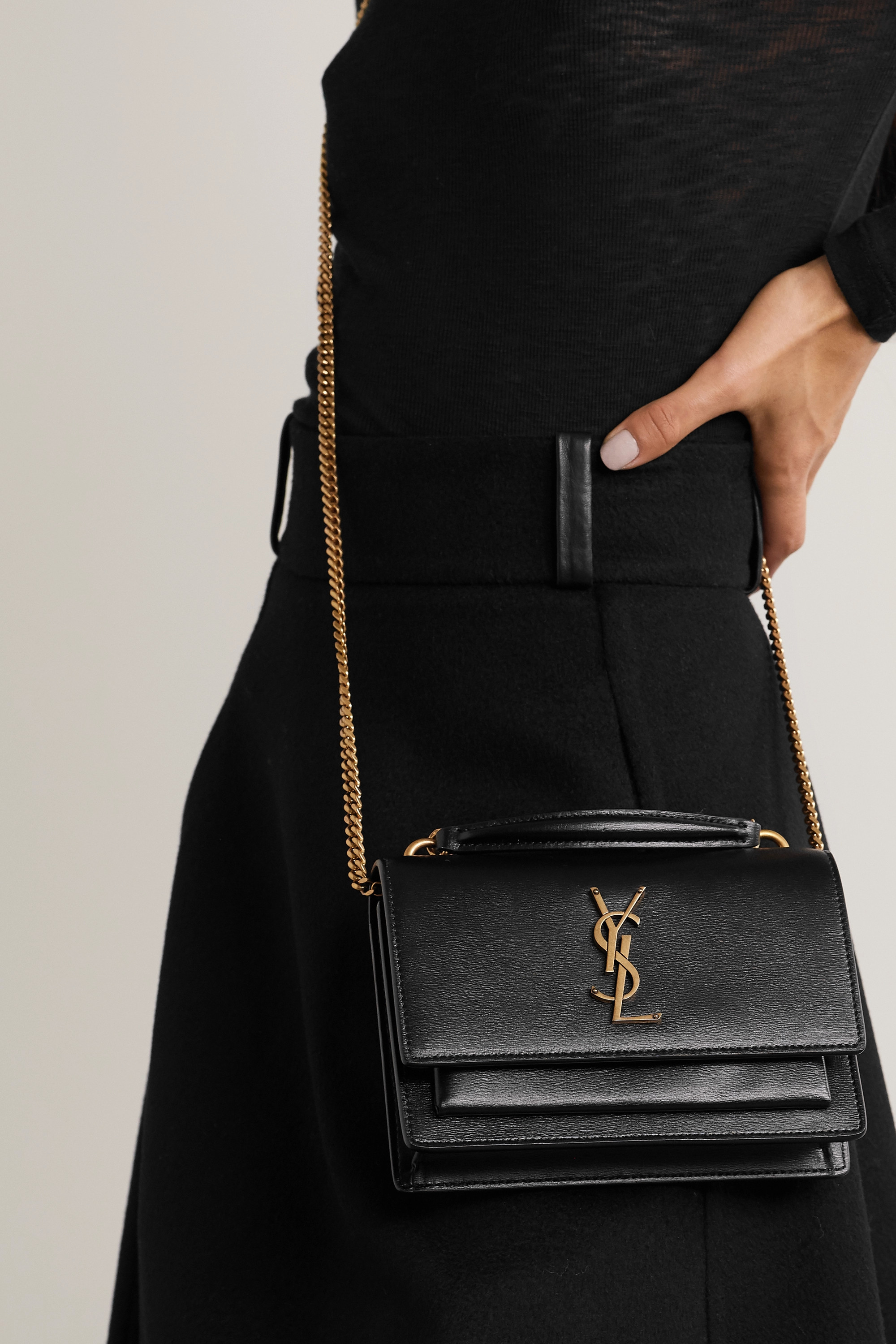 หนังแท้ YSL SAINT LAURENT SUNSET MEDIUM IN SMOOTH LEATHER SHOULDER BAG - BLACK