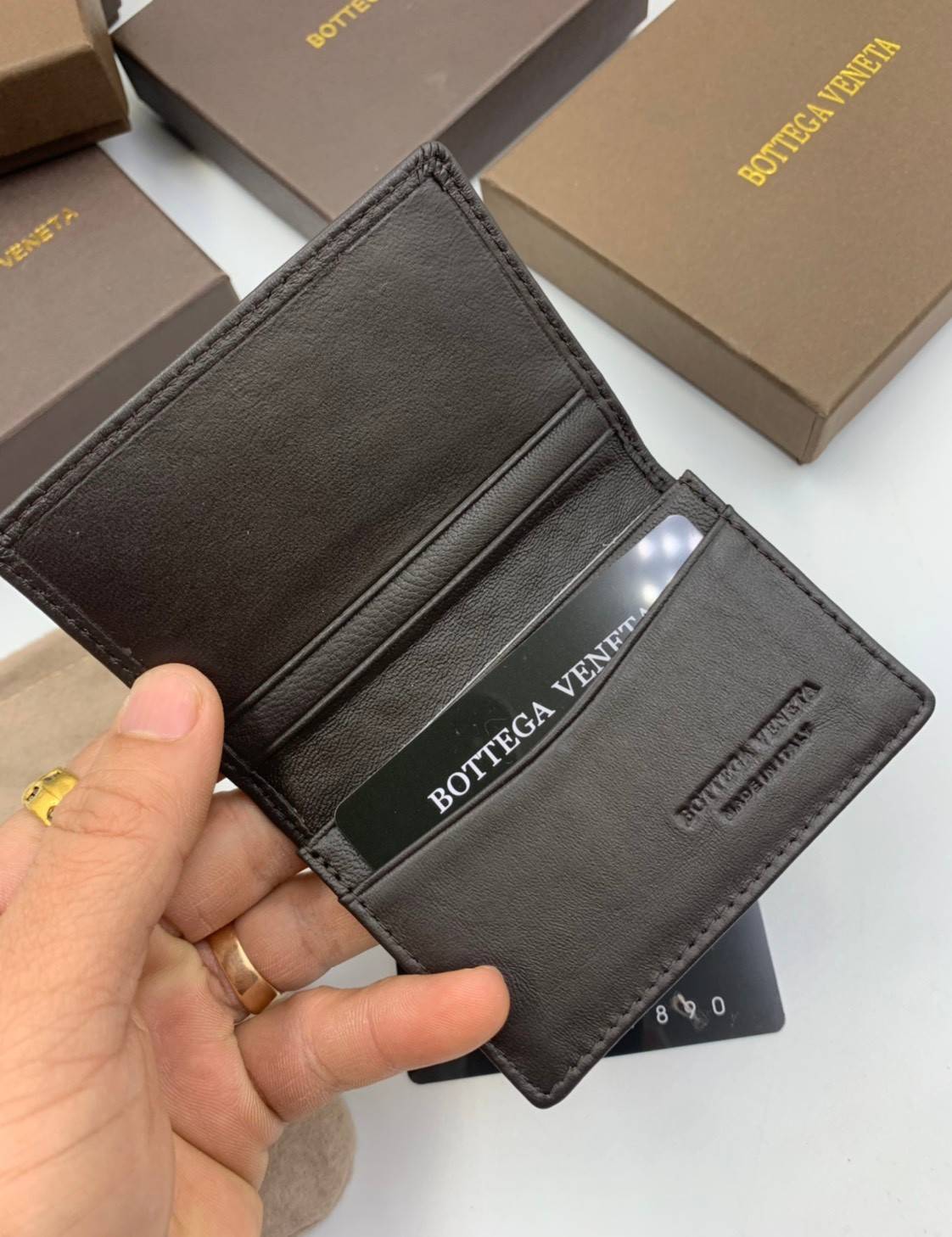 พรีเมี่ยมกิ๊ฟแท้ 100% 】หนังแท้ B ottega V eneta BI-FOLD MEN WALLET