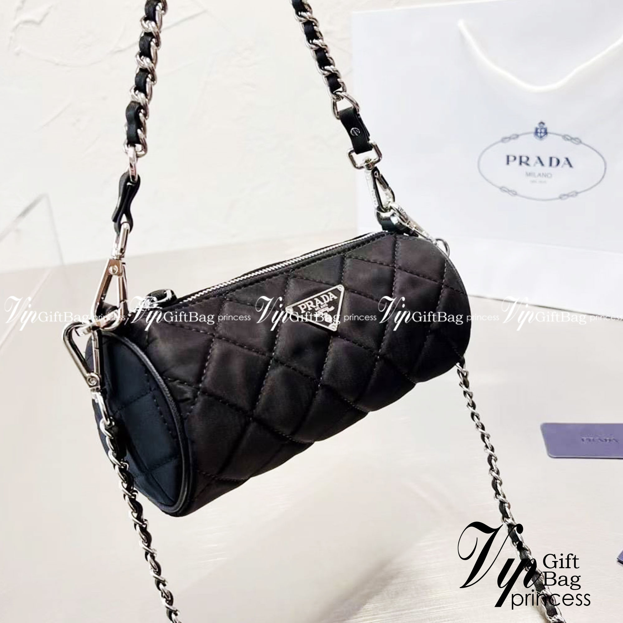 PRADA Tessuto Cylinder Mini Bag / Prada Mini Nylon Cylinder Bag กระเป๋าสะพายทรงกระบอกไซส์มินิ น้ำหนักเบา ดีไซน์ทันสมัย