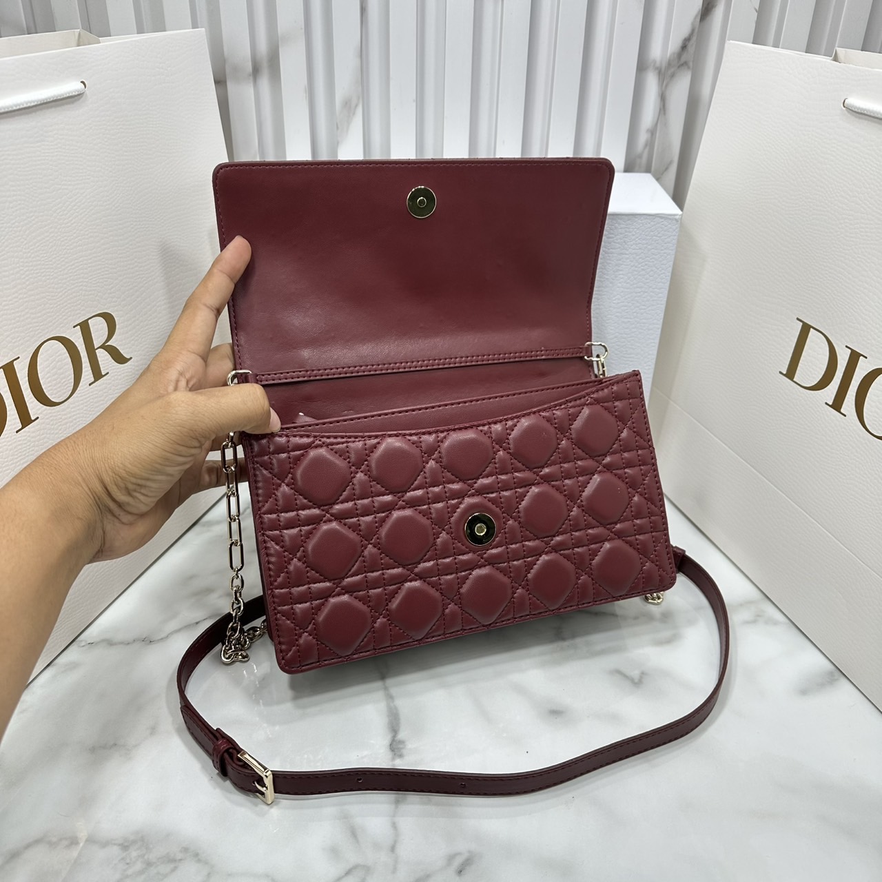 ORI หนังแท้ | My Dior Top Handle / Dior Clutch Bag กระเป๋าสะพายทรงคลัชทันสมัย หรูหราสง่างาม จะถือหรือสะพายก็ดูดีมีระดับ