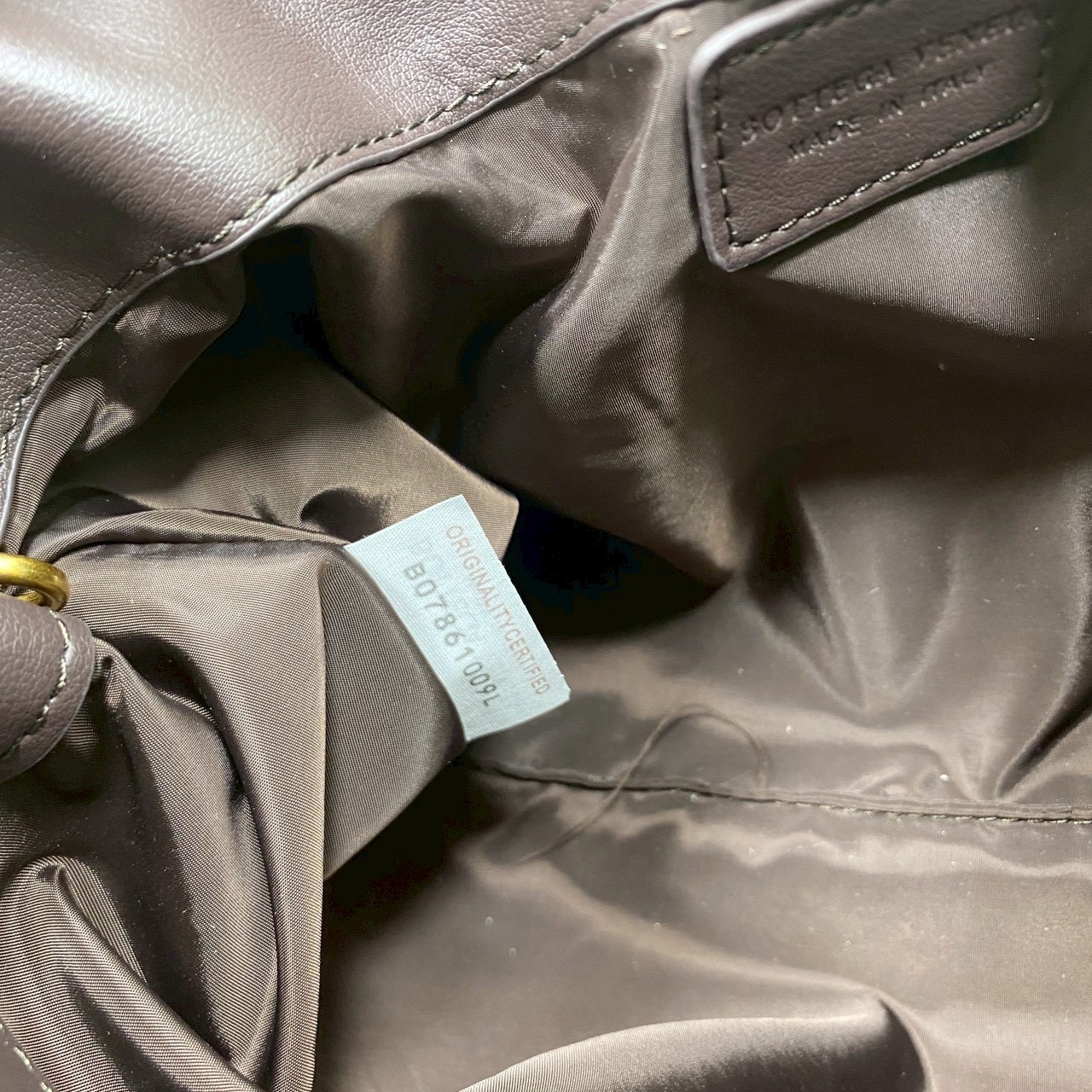 ORI หนังแท้ | Bottega Veneta Dustbag Notte Bag / Bottega Hobo Bag กระเป๋าสะพายดีไซน์สานเป็นเอกลักษณ์ เรียบง่ายไฮคลาส เชือกผูก พร้อมสายสะพายโซ่