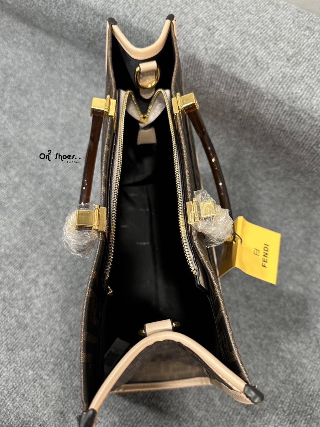 FENDI SHOPPING BAG / FENDI TOTE BAG กระเป๋าถือ/สะพายไหล่ ทรงสวย หรู ดูโดดเด่น ดีไซน์ทันสมัย