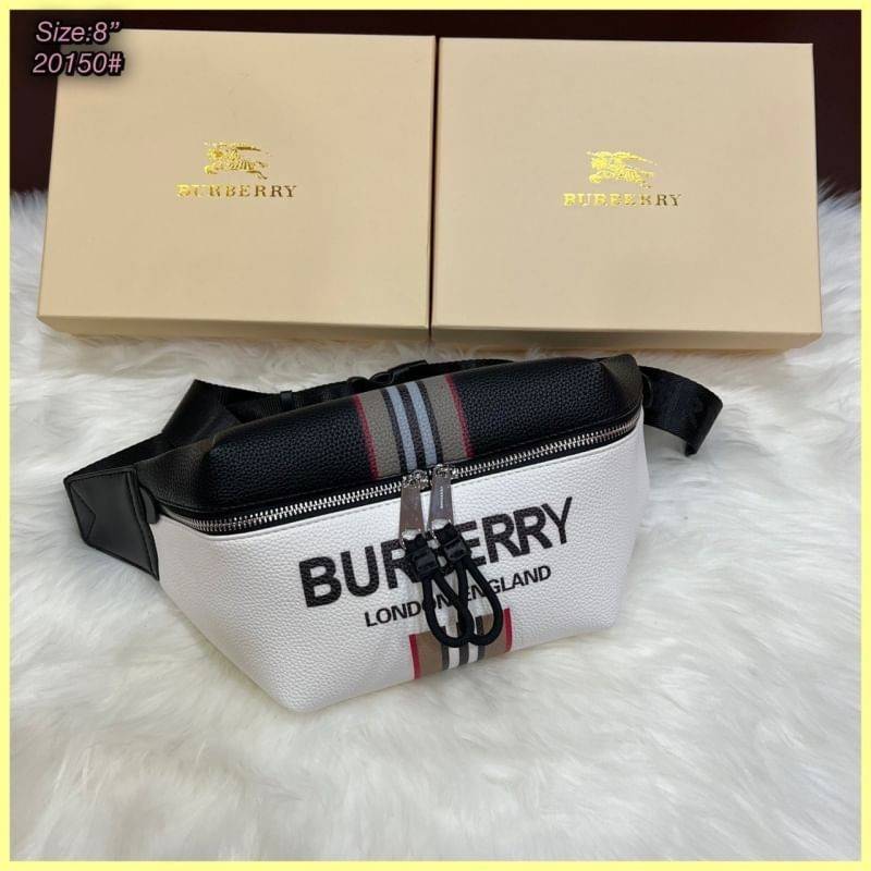 BURBERRY Belt Bag / Burberry Vintage Check Sonny Belt Bag / BURBERRY FRAGRANCES BELT BAG กระเป๋าคาดเอว คาดอกแบบ UNISEX ใช้ได้ทุกเพศ แพทเทิร์นใช้งานง่าย ภายในโล่งกว้าง จุของได้สบายๆ สายสะพายปรับได้เลยตามชอบ ใบจริงดีงามเกินราคาแน่นอน recommend เลยจ้า!!