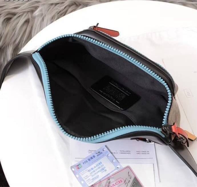 COACH F72931 TERRAIN BELT BAG IN SIGNATURE CANVAS กระเป๋าคาดอกสุดเท่ ขนาดพอเหมาะ ใช้แล้วเท่สุดๆไปเลย ภายในกว้าง เปิดปิดด้วยซิป