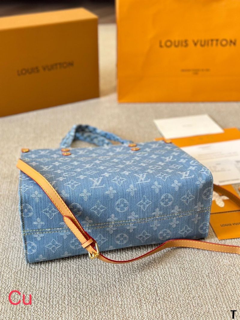LV Let Go PM Denim Monogram กระเป๋าทรงโท้ทเดนิมสวยหรูคลาสสิค เพิ่มความโดดเด่นที่หูจับถักน่ารักลุคคุณหนูเท่ห์ๆ ไม่เหมือนใคร