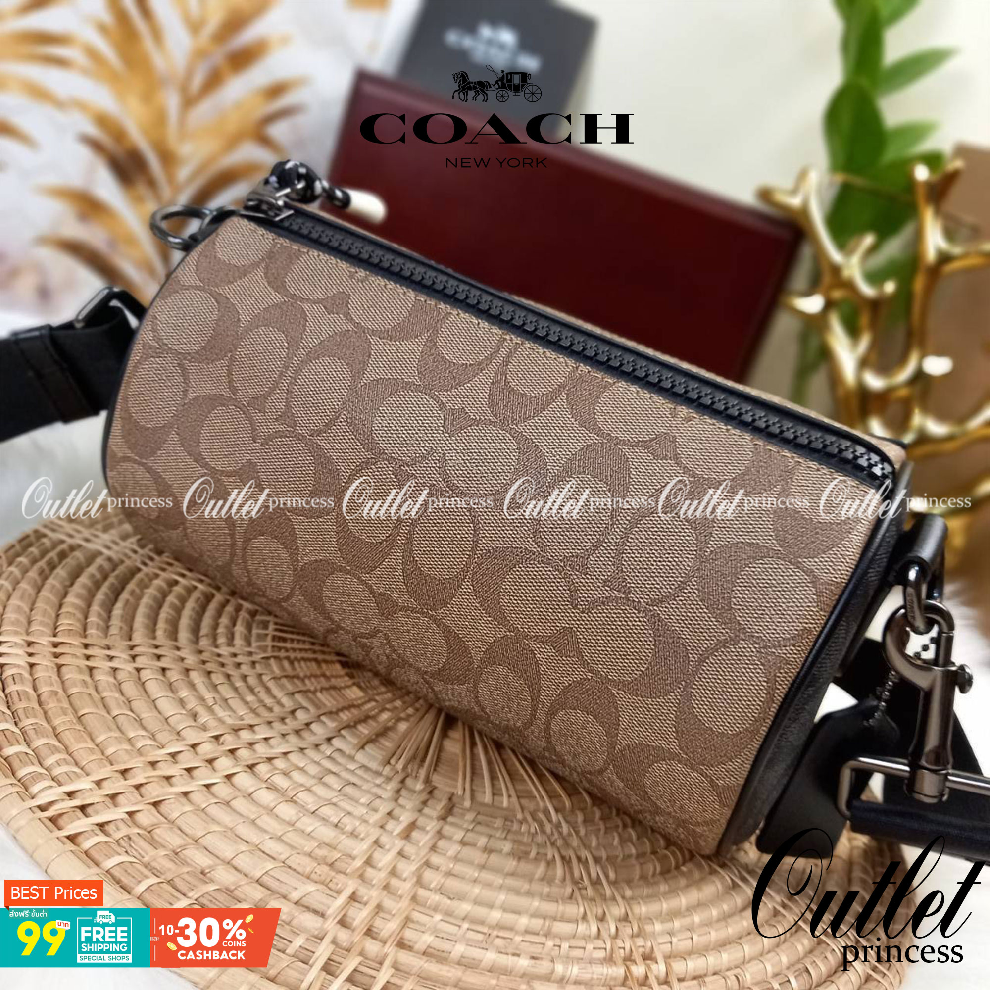 COACH BARREL SIGNATURE CANVAS CROSSBODY (C2957) กระเป๋าสะพาย ทรงเก๋ ขนาดกำลังดี ที่บอกได้คำเดียวว่า เท่ไม่หยอก!! คือดีย์มาก!!// วัสดุแคนวาส ผสมหนังแท้ ลาย SIGNATURE รูปทรงกระบอก// เปิด-ปิด ด้วยซิบ ด้านในโล่งกว้าง เก็บของได้เยอะ// มาพร้อมสายสะพาย สายสปอร์ต