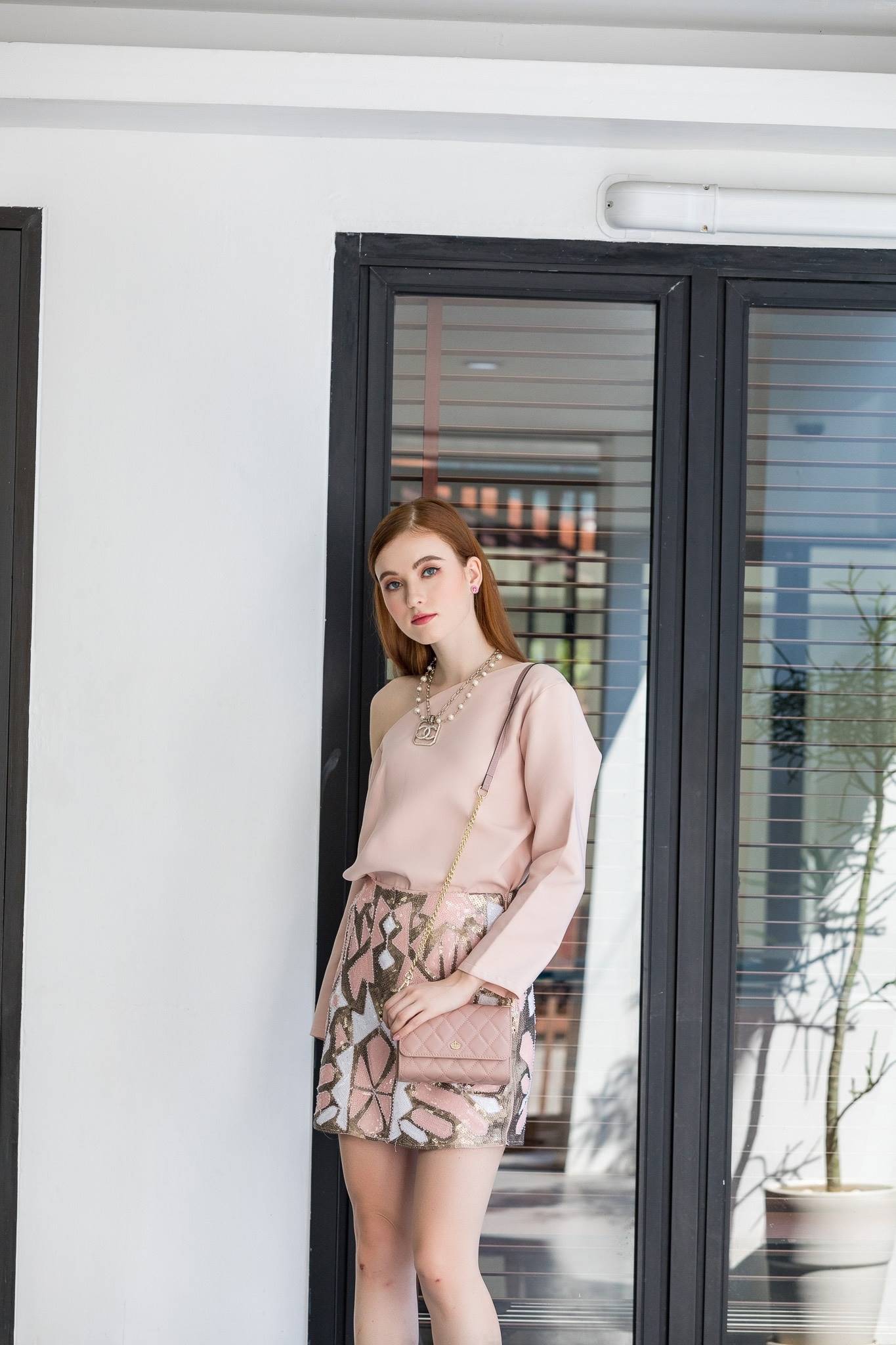 📣รุ่นขายดีที่สุด ** รอบใหม่ **หนังวัวแท้ สวย นิ่มมากๆค่า และ ปักลายตารางออกมาสวยมาก ** KEEP รุ่น Florence Flat bag ตัวกระเป๋าหนังแท้ นิ่ม-ตึง สุดๆ รุ่นนี้ จะมี 2 ขนาด คือ mini และ classic ไซด์