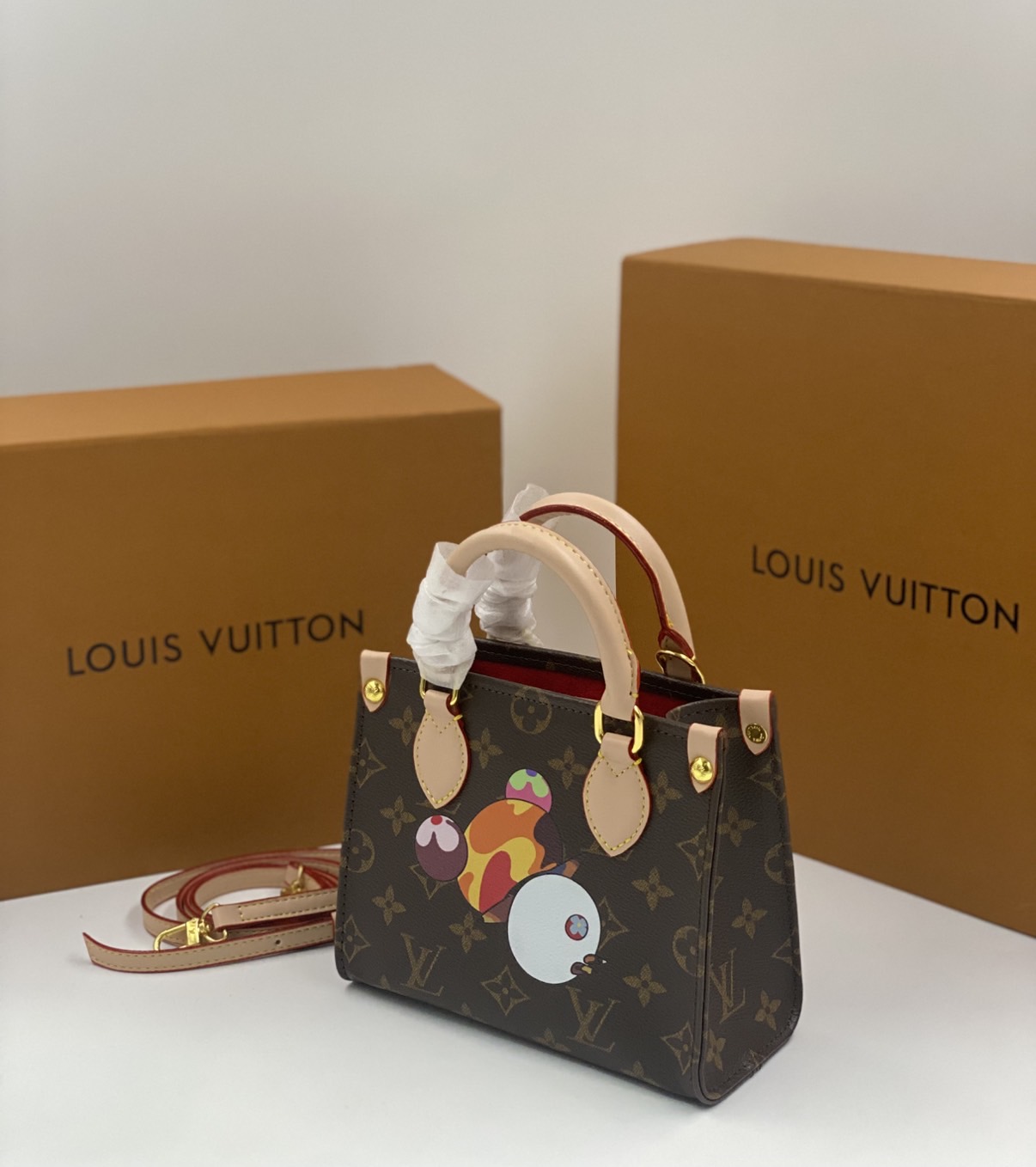 ORI | LV x TM OnTheGo BB Tote Bag กระเป๋าทรงโท้ทไซส์เล็กหนังแท้แคนวาสแท้ คอลใหม่พิมพ์ลาย Murakami สีสันสดใส