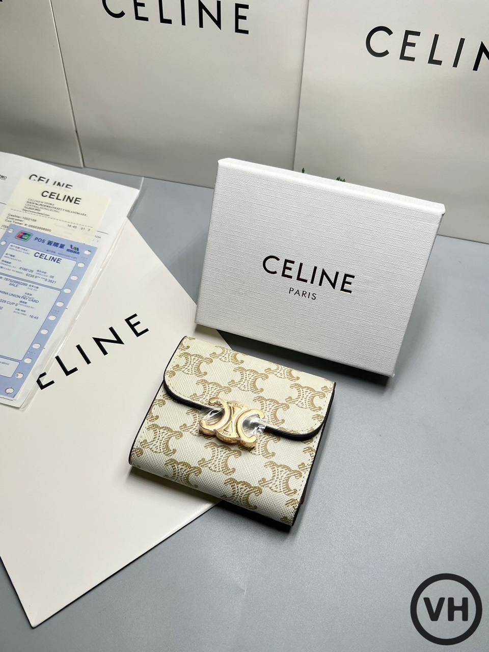 ORI หนังแท้ | CELINE Wallet / CELINE SMALL TRIFOLD WALLET IN TRIOMPHE CANVAS กระเป๋าสตางค์ใบสั้น 3 พับ กระเป๋าสตางค์เซลีน