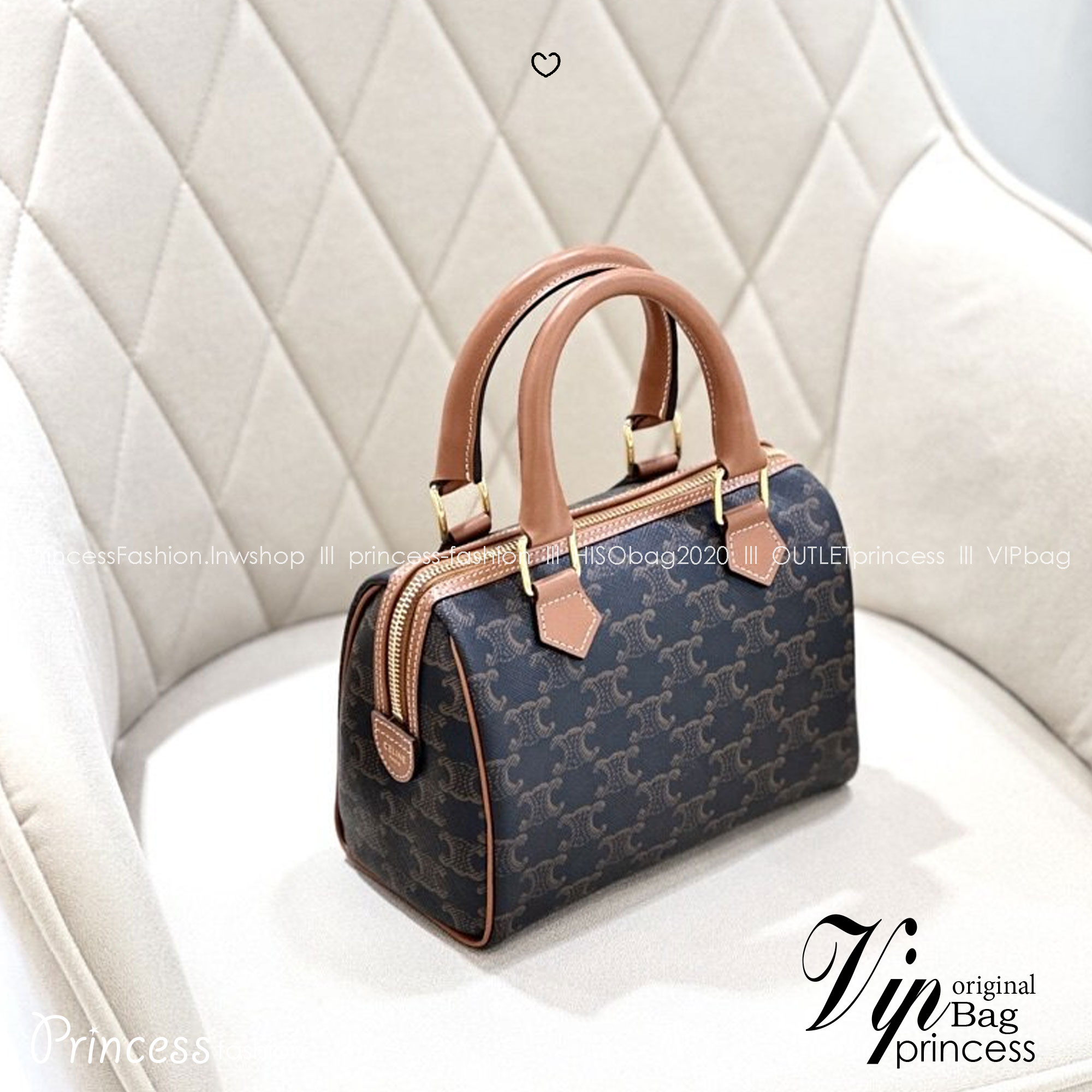 CELINE Small BOSTON bag in Triomphe canvas and Leather กระเป๋าสะพายทรงบอสตันสุดคลาสสิค ฮิตสุดๆในเกาหลี ไอเท็มแนะนำ! ไซส์เล็กน่ารัก ใช้ได้ทั้งหนุ่มๆและสาวๆ