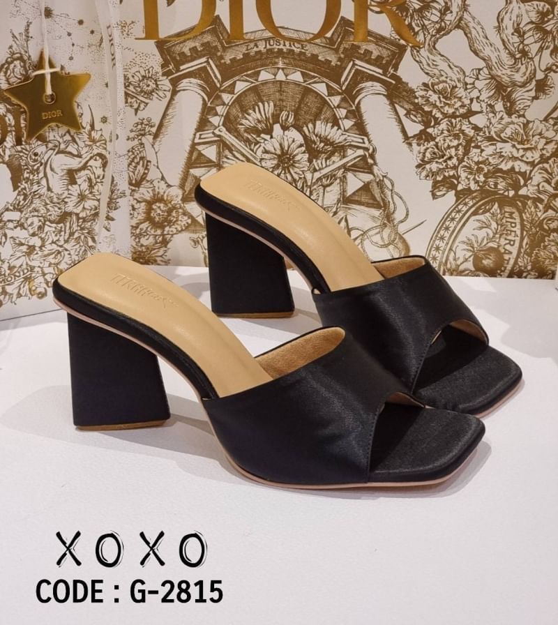 รองเท้า สไตล์ ZARA งานสวม สวย หรู่ วัสดุผ้าซาติน ส้นทรง 3 เหลี่ยม ใส่สบาย น้ำหนักเบา แมทส์ชุดง่าย