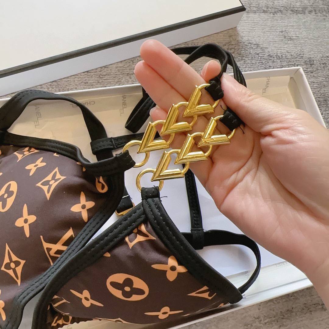 LV bikini con motivo Monogram / LV Graphic Monogram Bikini บิกีนี่ลาแบรนด์ ชุดว่ายน้ำญาญ่า เกรดออริ 1:1 ใช้งานต่างประเทศได้