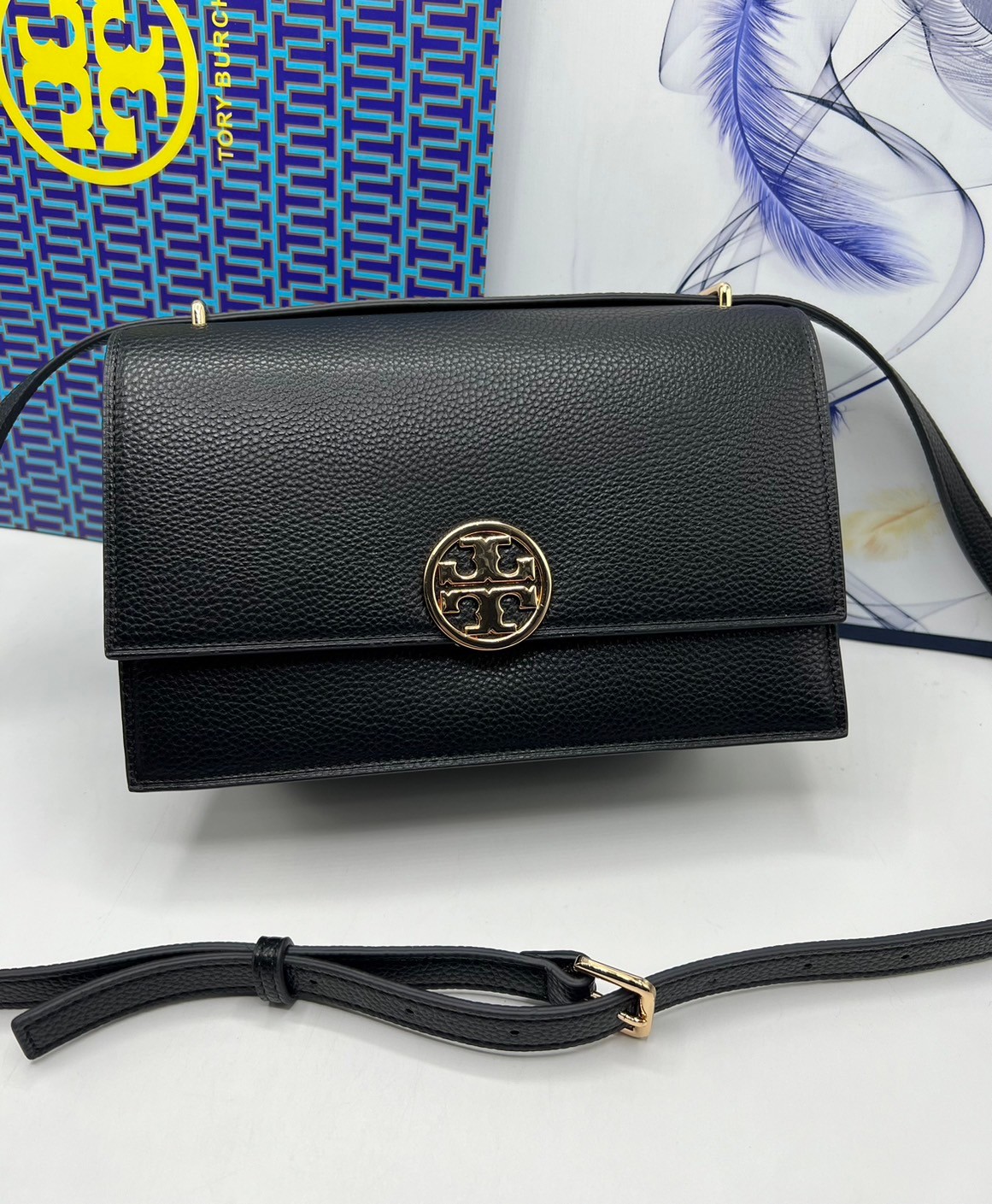 TORY BURCH MILLER LEATHER SHOULDER BAG กระเป๋าสะพายสวยหรู ผู้ดีทุกสี สายถอดได้ ถือเป็นคลัชได้ เกรดออริ สลับแท้ 1:1 ใช้งานต่างประเทศได้