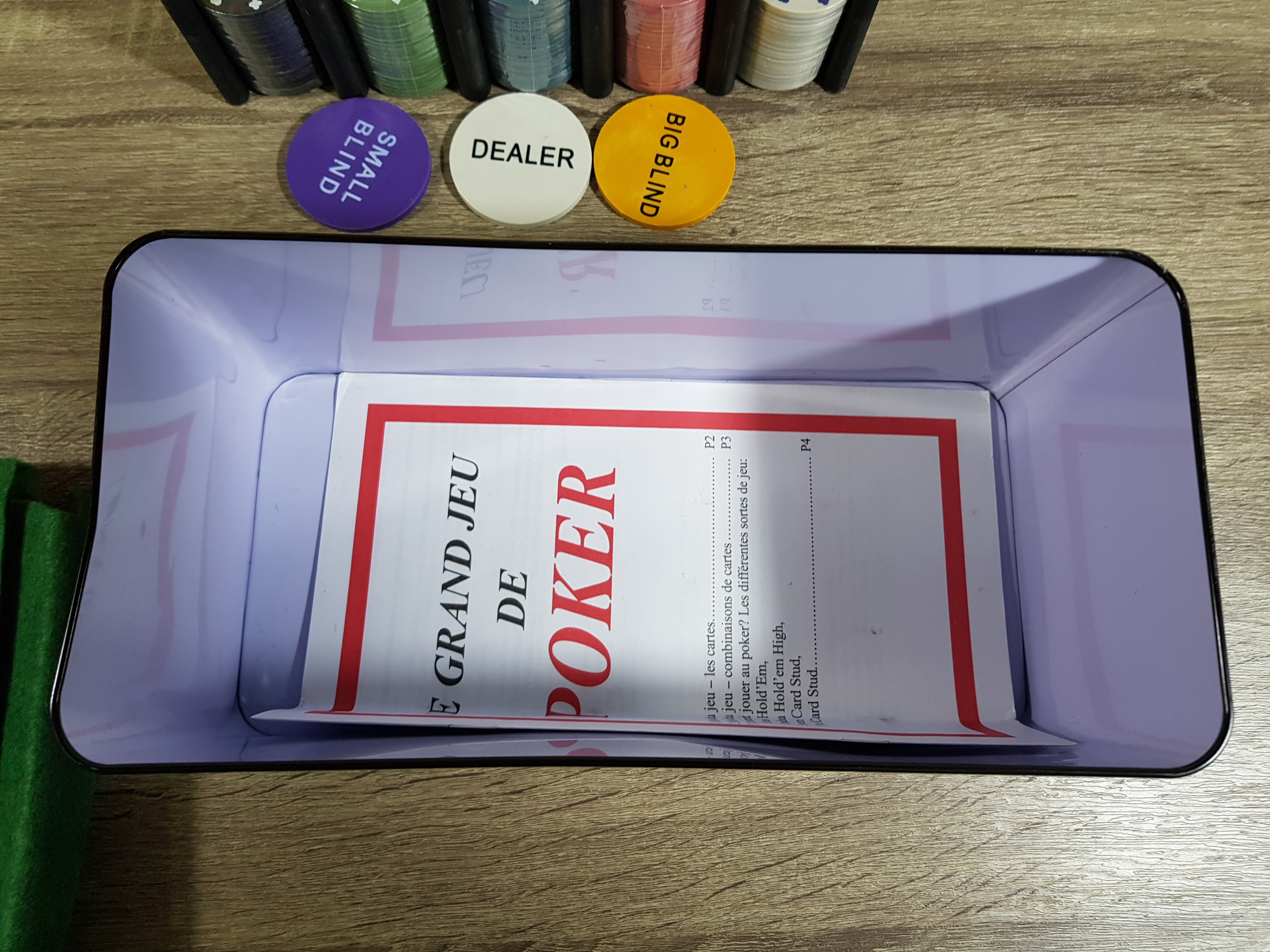 ชุดโป๊กเกอร์พร้อมชิพ200 ชิพ (Poker Set 200 Chip) Texas Hold'em Poker Set