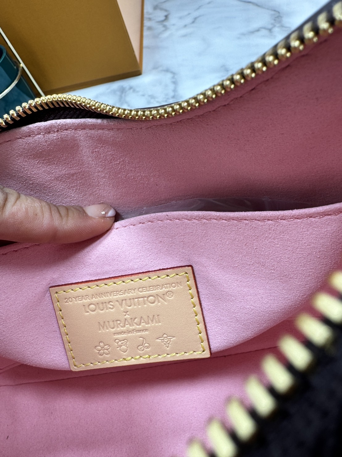 TOP ORI หนังแท้ | เกรดดีสุด LV x TM Boulogne PM Cherry Blossom bag กระเป๋าสะพาย ดีไซน์คลาสสิครุ่นสุดปัง ปรับลุคให้มีชีวิตชีวาด้วยลายดอกไม้เชอรี่บลอสซั่ม คอลใหม่สุดเอ็กซ์คลูซีฟ