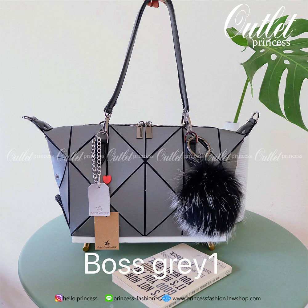 ห้ามพลาดเลยน๊า !! มาใหม่ กระเป๋าถือ/สะพาย ทรงสวย เหมือนซื้อ1ได้4 โอ้ย 🤩🤩 คุ้มสุดๆไปเลยค่า เพราะตัวกระเป๋าปรับได้ถึง4 แบบตามการใช้งานเลยน๊าแถมตัวกระเป๋าน้ำหนักเบาอีกด้วย ✨✨✨ สายสะพายถอดได้แถมสายยาวให้อีก 1 เส้น กระเป๋าท