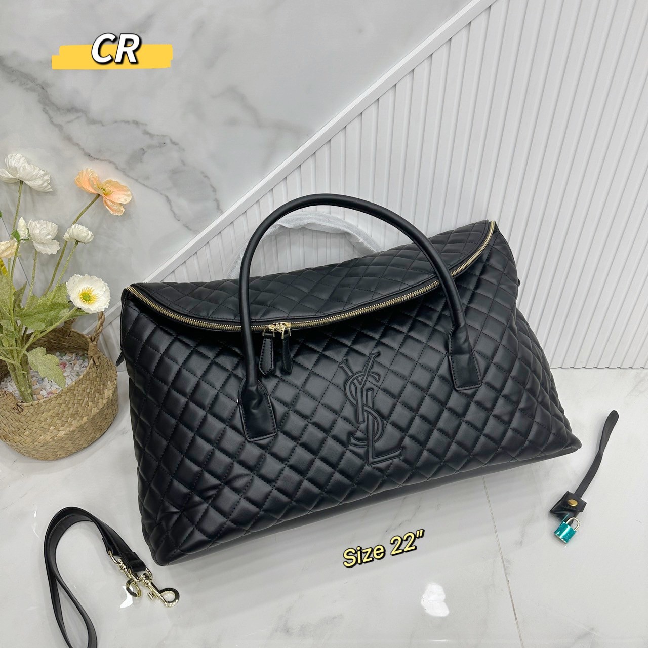 YSL ES GIANT TRAVEL BAG IN QUILTED LEATHER กระเป๋าเดินทางใบใหญ่ ดีไซน์รูปทรงเก๋ ใหม่ล่าสุด ไอเท็มที่ตัวมัมตัวแม่ต้องมี ใบนี้คือที่สุดจริงๆ