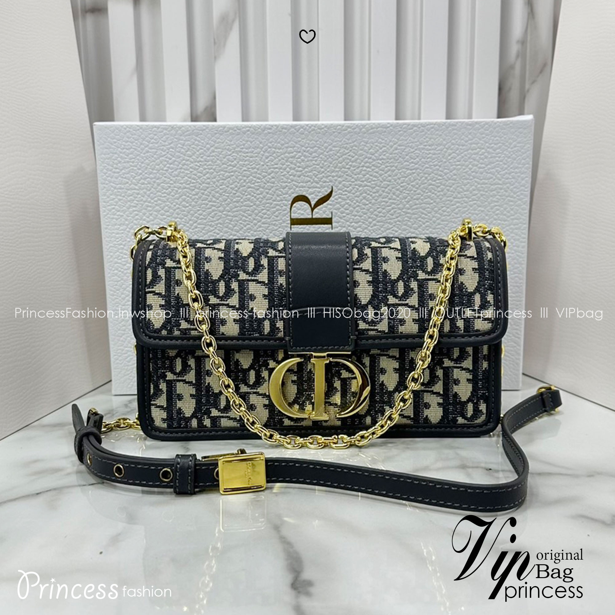 DIOR 30 Montaigne bag Oblique jacquard fabric in blue กระเป๋าสะพายรูปดีไซน์สุดคลาสสิกและสง่างาม หรูหราตามเอกลักษณ์แบรนด์ เกรดท็อปไฮเอน 1:1 ใช้งานต่างประเทศได้