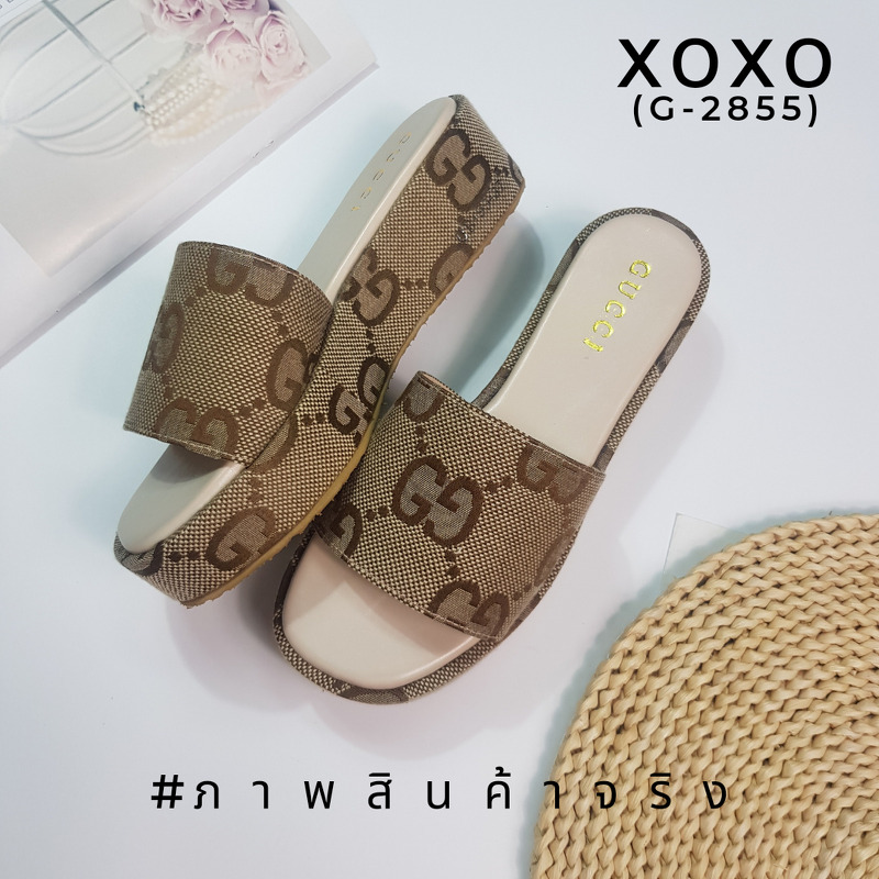 Gucci Sandals แตะสวม ส้นเสมอ ใส่สบายมาก น้ำหนักเบา หนังลายแบรนด์ แมทส์ชุดง่าย สวย หรู