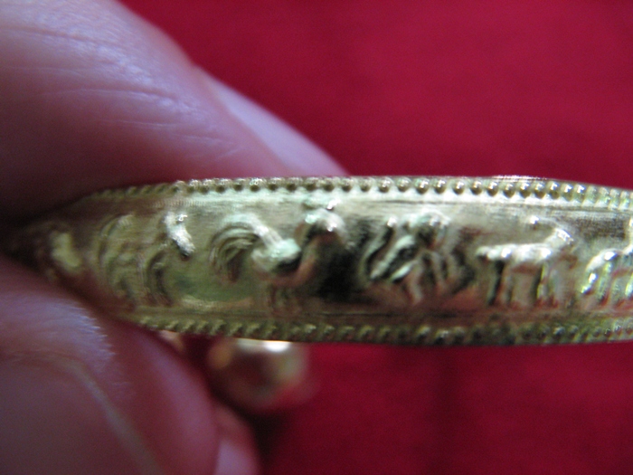 สินค้าหมดค่ะ กำไลข้อเท้าเด็กโตเนื้อทองเหลืองลาย12ราศี เหมาะสำหรับรับขวัญเด็กโตค่ะ