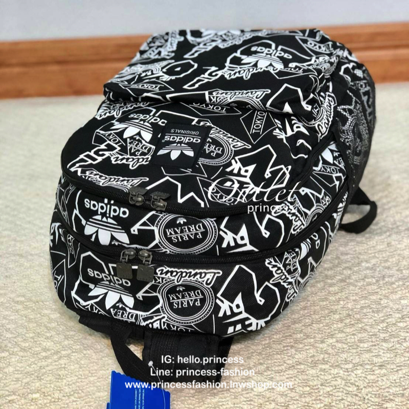 Adidas Backpack มีช่องสำหรับใส่ Notebook , Tablet ในตัวกระเป๋า สายเป้ และด้านหลังบุผ้าตาข่ายนุ่ม รองรับหลัง รูปแบบสวยทันสมัย รองรับทุกการใช้งาน เป็นกระเป๋าเป้นักเรียน-เป้กีฬา-สะพายเที่ยวชิลๆเลยค้า