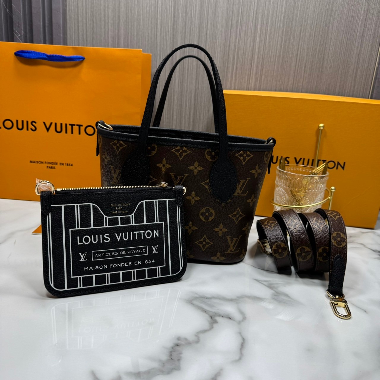 เกรดเทพ Top ORI | LV Neverfull Bandoulière Inside Out BB Bag กระเป๋าทรงโท้ทไซส์เล็ก พร้อมใบลูก กลับใช้งานได้ 2 ด้าน เกรดดีสุด หนังแท้ แคนวาสแท้