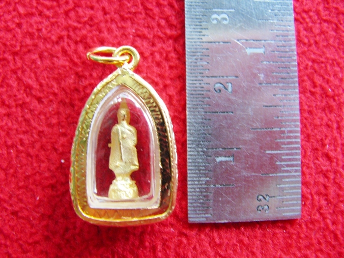 จี้พระประจำวันเกิดวันศุกร์ ปางรำพึง เนื้อทองเลี่ยมทองไมครอนพร้อมใบคาถาค่ะ