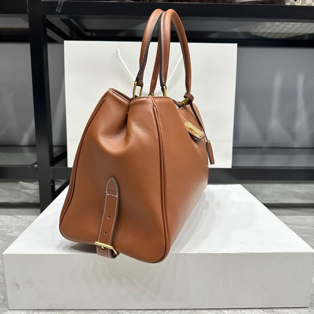 CELINE MEDIUM APPOLINE BAG IN SUPPLE 3 สี พร้อมส่ง กระเป๋าใบใหญ่จุของได้เยอะ รุ่นใหม่หนังสวย เกรดออริจินอล สลับแท้