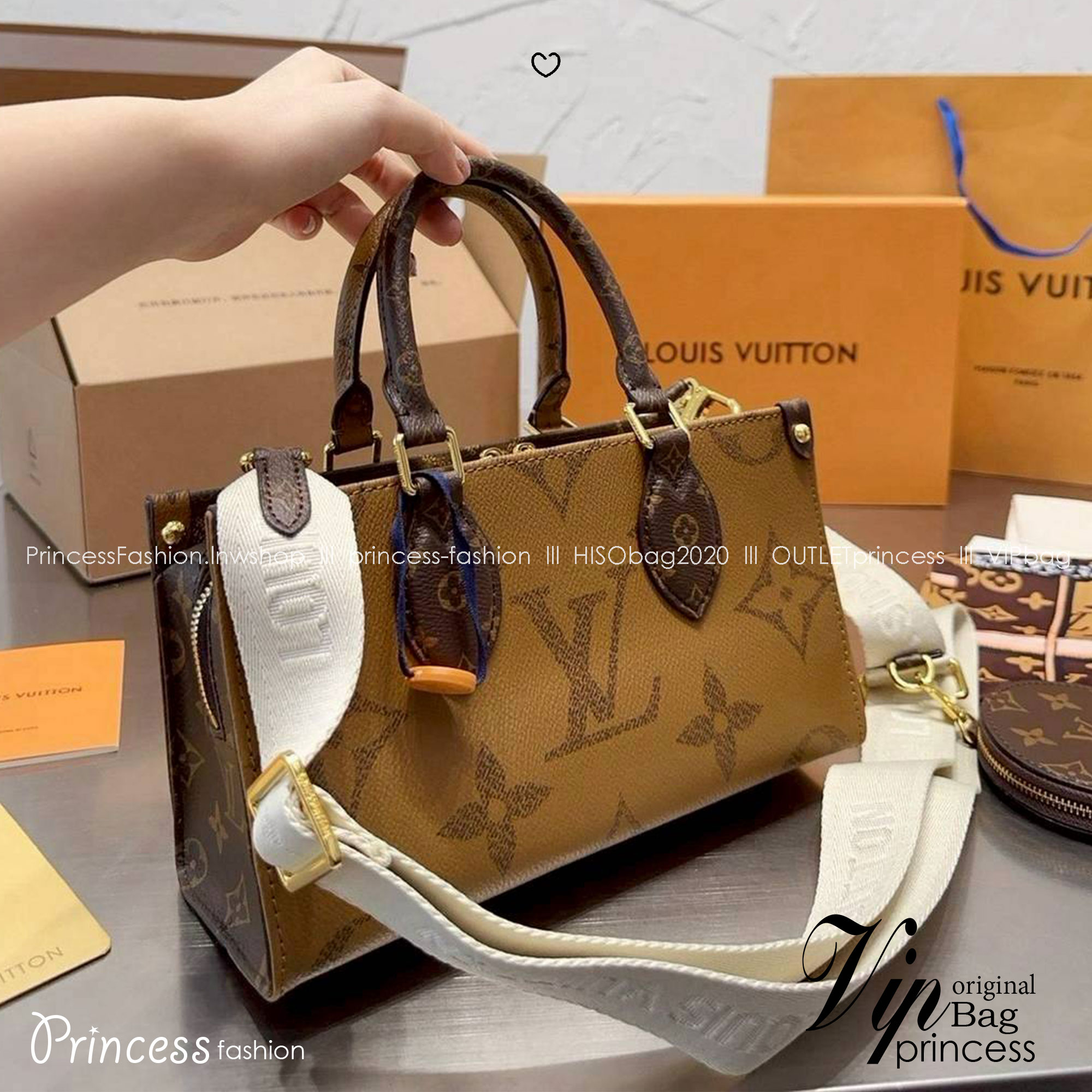 LV OnTheGo East West กระเป๋าทรงโท้ทดีไซน์วินเทจลายพริ้นท์คมสวย สลับใช้ด้านหน้าหรือหลัง ก็ดูดีไม่แพ้กัน สวยหรูผู้ดีที่ใครเห็นต้องเป็นคลั่งรัก