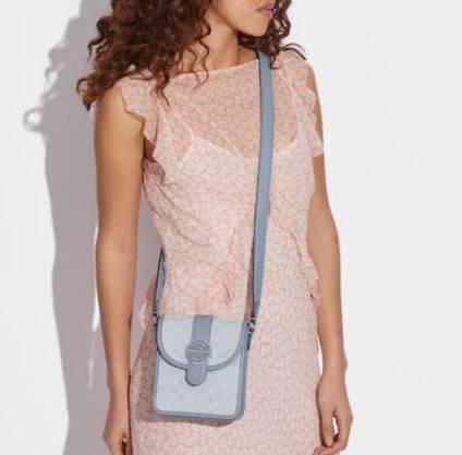 COACH North/South Lonnie Crossbody In Signature Jacquard C8321 ภาพสินค้าถ่ายจากงานขายจริง ใช้งานต่างประเทศได้