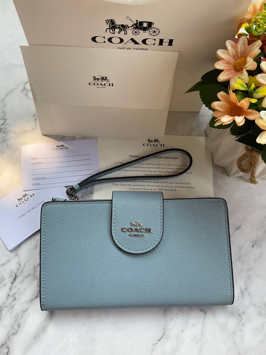 COACH TECH WALLET (COACH C2869) New Coach กระเป๋าสตางค์ใบยาวรุ่นใหม่ ใส่โทรศัพท์ได้ด้วยน๊า!! คอลเลคชั่นสวยหรู