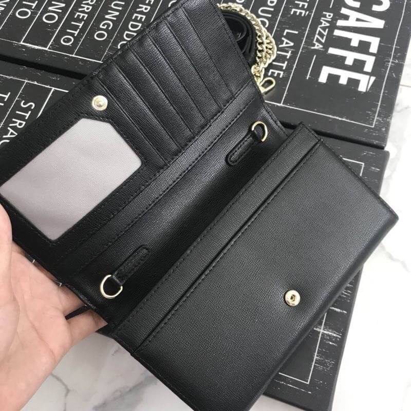 รุ่นขายดี **หนังวัวแท้สวยมาก KEEP • Ari • กระเป๋า สตางค์ยาว ปรับเป็นคลัช หรือถือ สะพาย ก้อได้หมด ขนาด กะลังดี ทรงสวย แค่ใบเดียวจบ! หนังคุณภาพเยี่ยม ภายใน จุของคุ้ม ใส่บัตร ใส่มือถือได้ทุกรุ่น ใบนี้ จะแต่งกับ Look ไหนก้อเข้ากันได้ดีแน่นอนค๊า Don't mis