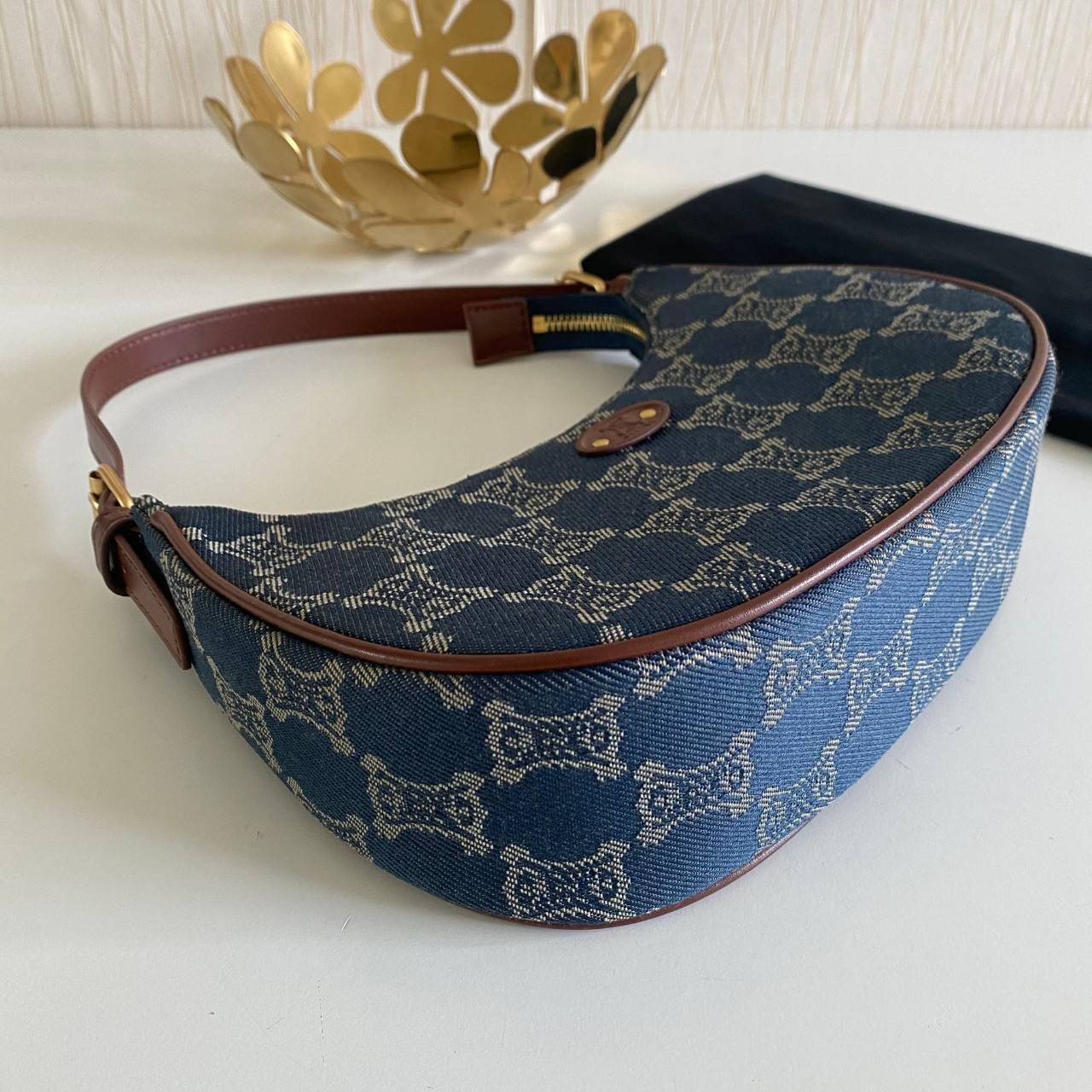 พร้อมส่งที่ไทย!! ที่นี่ที่เดียว Celine Pre-Owned Paris Macadam shoulder bag สีลายใหม่มีจำนวนจำกัด