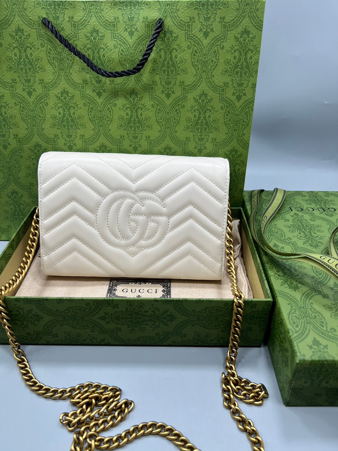 GUCCI GG Marmont Chain Wallet Matelasse Mini Soft Leather / GUCCI WOC เกรดออรินอล งานหนังสวยมากค่ะ ละมุนที่สุด ใส่บัตร ใส่แบงค์ได้ รับรองว่าจะเป็นกระเป๋าที่จะหยิบใช้งานได้บ่อยๆ รับประกันความสวยปังค่าาา