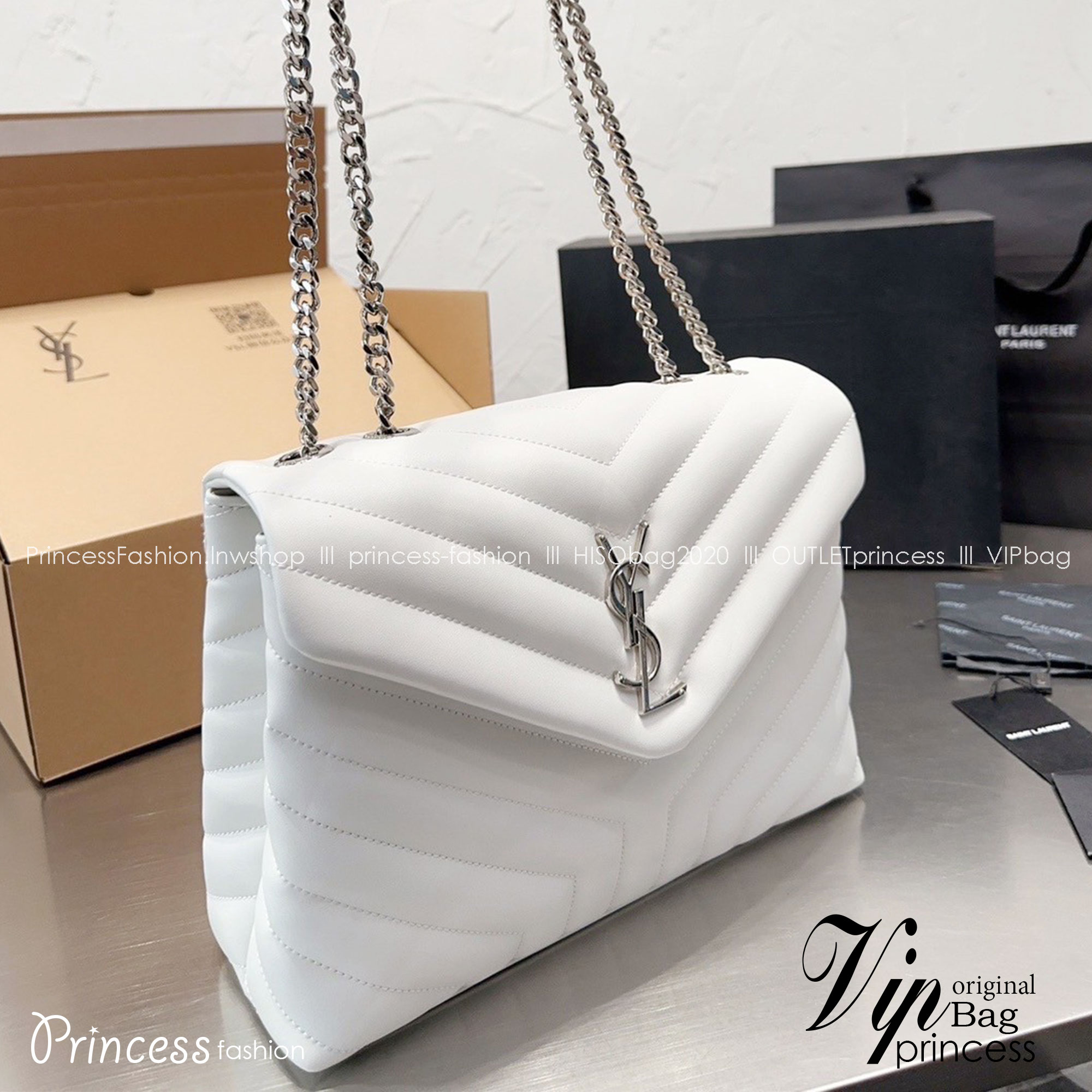 YSL Loulou medium quilted leather shoulder bag / YSL Loulou chain Bag 12" พร้อมส่ง 3 สี กระเป๋าสะพายรุ่นขายดี ทรงสวยคลาสสิค ใช้ได้บ่อยไม่มีเบื่อ ดีไซน์เรียบหรู ดูแพง