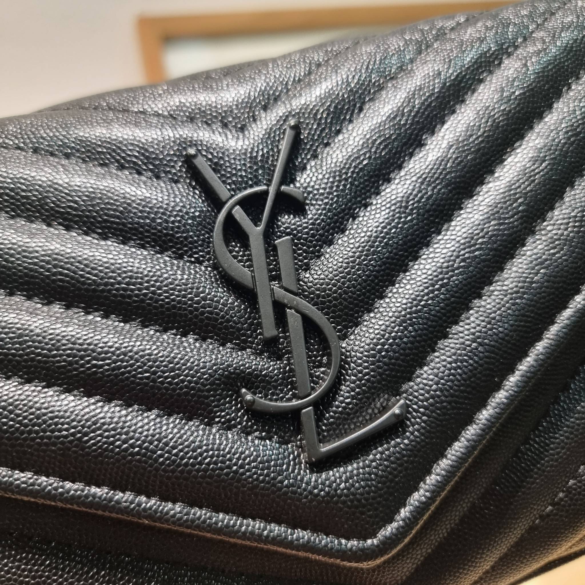 YSL WOC 9 ไม่เคยผิดหวังจริงๆ!! กับรุ่นที่สาวๆรู้กัน Yves Saint laurent clutch bag with chain กระเป๋าสะพายทรง woc สุดฮอต ดีไซน์เรียบหรู