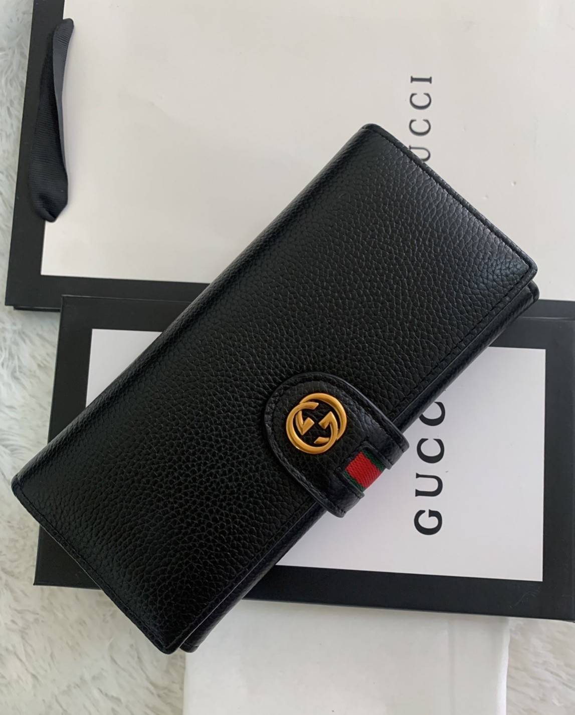 GUCCI Long Wallet / GUCCI MEN Long Wallet กระเป๋าสตางค์ใบยาว รุ่น unisex ใช้ได้ใช้ดีทั้งชายหญิง ดีไซน์ใหม่ สวยหรู วัสดุหนังแกะสังเคราะห์ อะไหล่ทอง