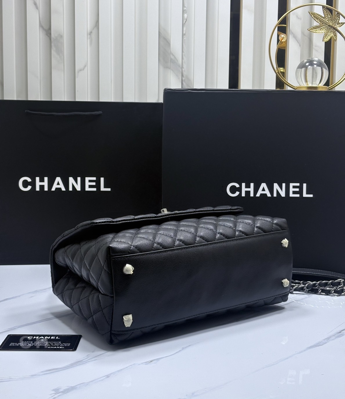 ORI หนังแท้ | Chanel Coco Top Handle Bag Medium 30cm กระเป๋าสะพายสุดคลาสสิค สวยหรูดูแพงเป็นอมตะ