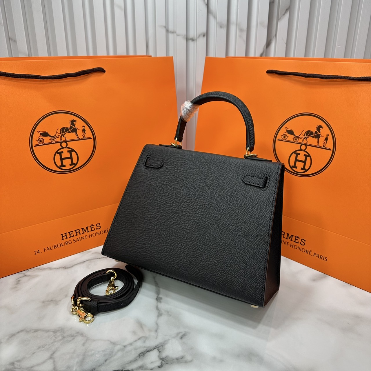 ORI หนังแท้ | Hermes Kelly 25cm / 28cm กระเป๋าสะพายที่สุดแห่งหรูหราลัคชู นิยามของความสง่างามเหนือกาลเวลา แบรนด์เนมในฝัน งดงามดั่งเจ้าหญิง