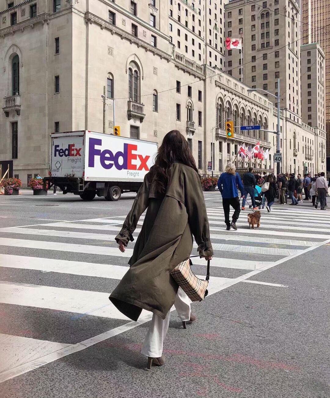 พรีเมี่ยมกิ๊ฟแท้ 100% 】Burberry Bag Vip Gift with Purchase (GWP) พรีเมี่ยมกิ๊ฟ Limited Edition