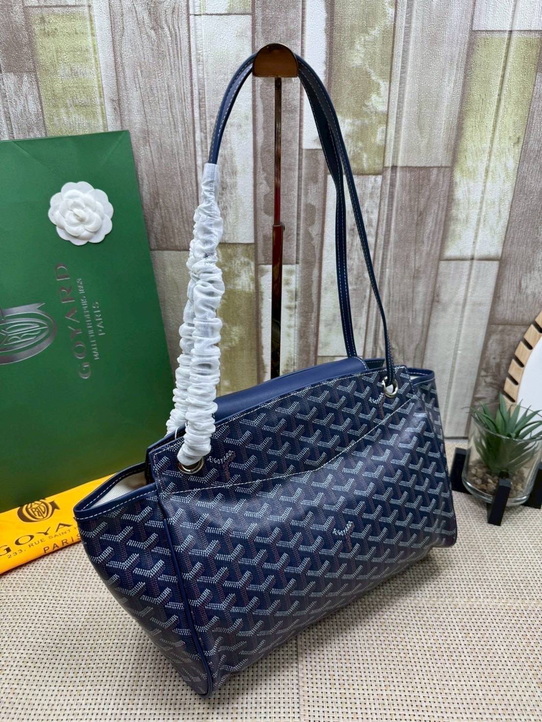 ORI หนังแท้ | GOYARD Rouette Souple Bag 30cm กระเป๋าสะพายแบรนด์หรูสัญชาติฝรั่งเศส สะท้อนถึงความเบา ความยืดหยุ่น คือการแสดงออกถึงแก่นแท้ของโมดูลาร์ของ Maison